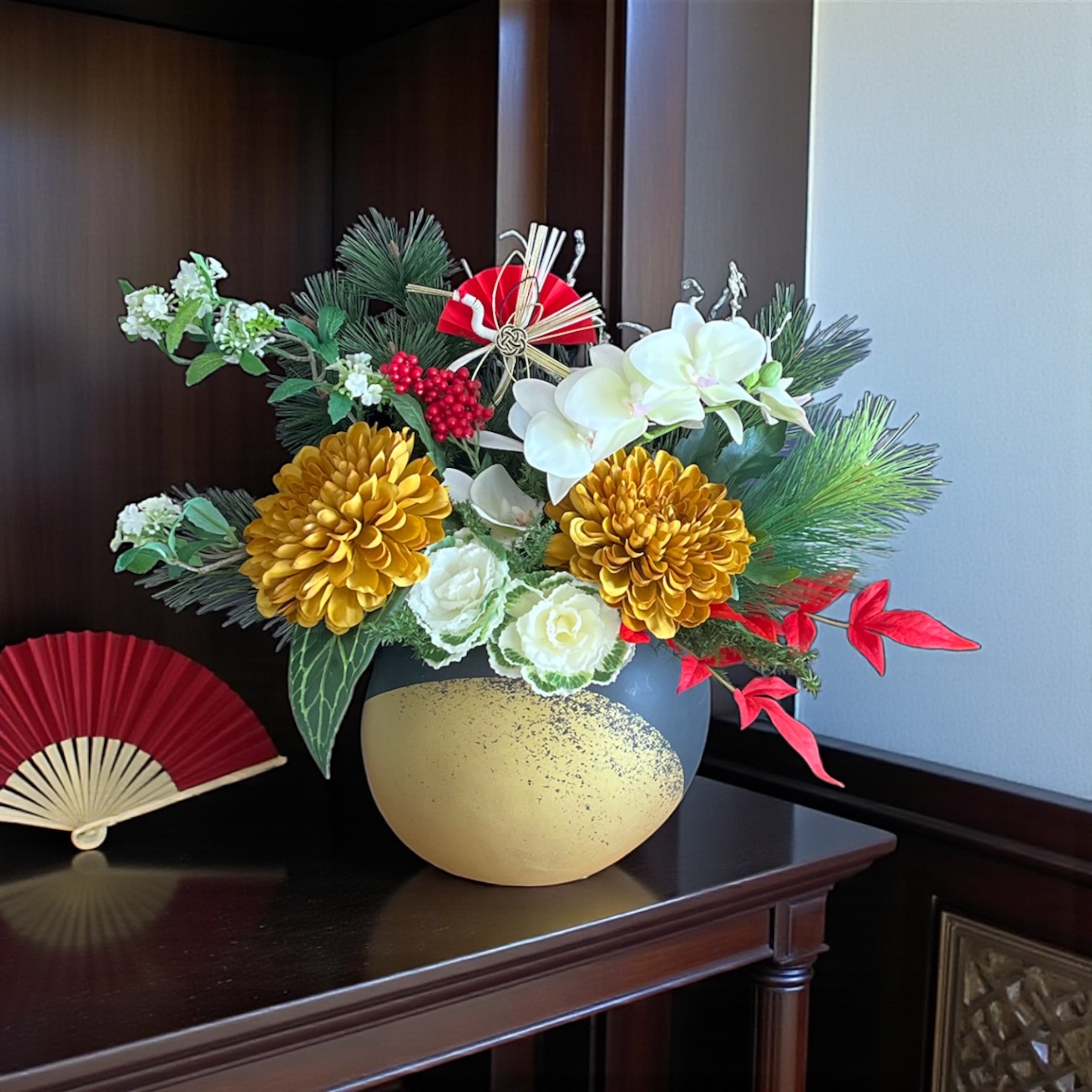 お正月アレンジメント(胡蝶蘭) - 画像 (8)