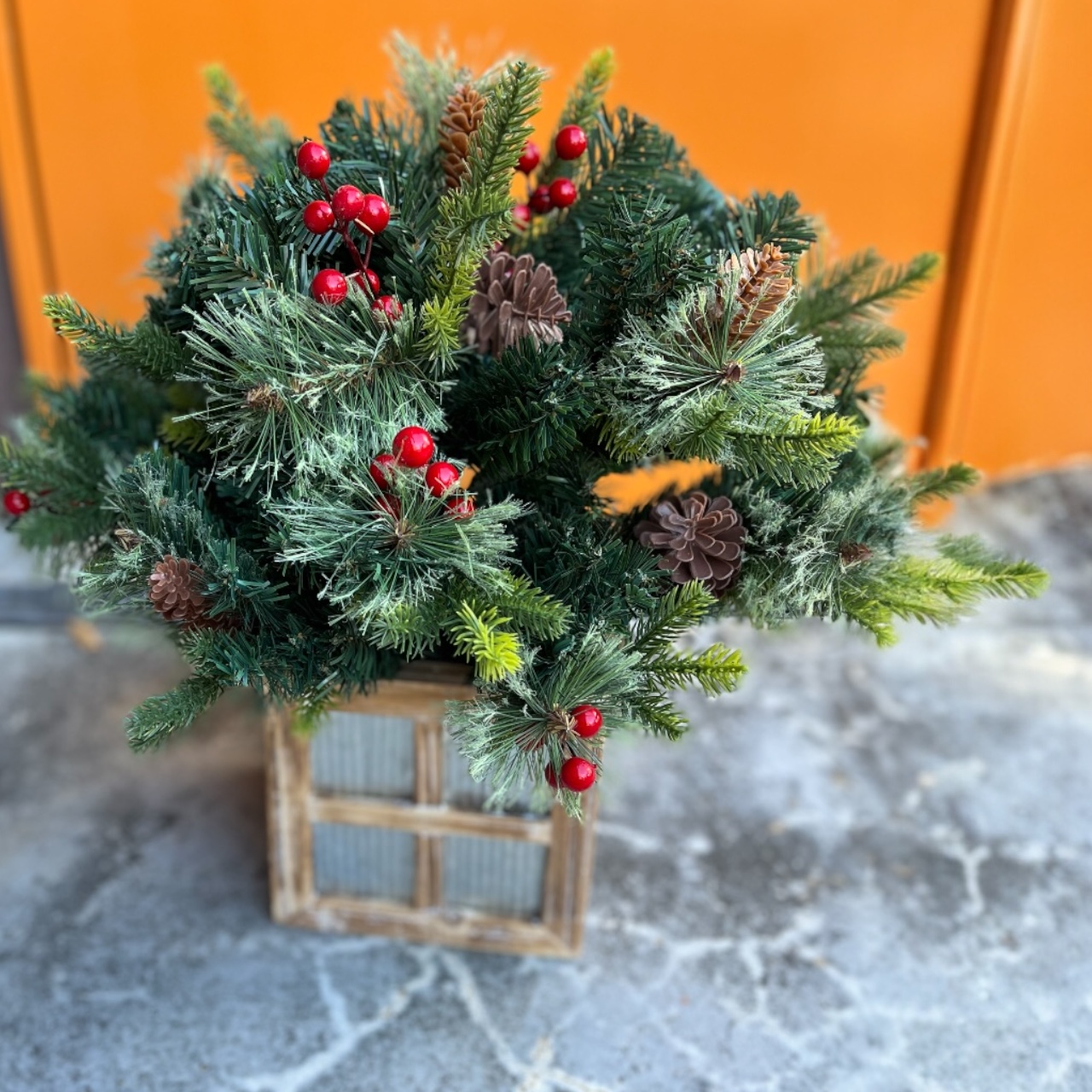 ロッジのクリスマスツリー - 画像 (5)